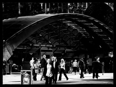 0927 05 Canary Wharf station.jpg