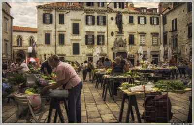 0612 021 Dubrovnik - Market.jpg