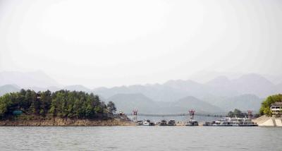 143 Qiandao Lake.jpg