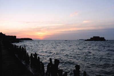 St Malo at dusk DSC_1399.JPG