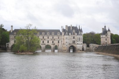 Chateau Chennonceau in rain DSC_2227.JPG