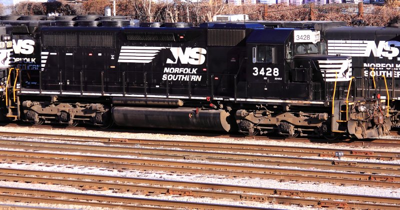 NS 3428 at Schaffers Crossing