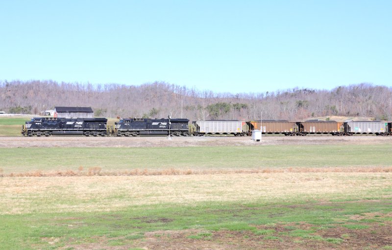 NS 792 at Bowen 