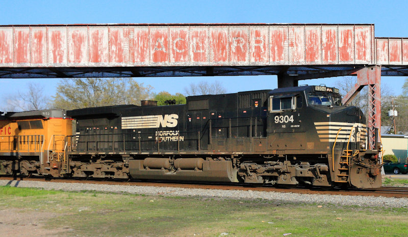 A Southbound under the ACl bridge at Bessemer 