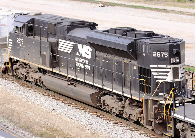 NS 2675 on the GA local at Debutts yard