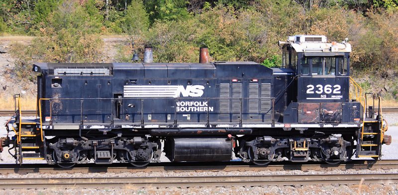 NS 2362 at Debutts Yard 