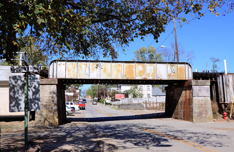 The soon to be replaced plate girder span over 3rd street 