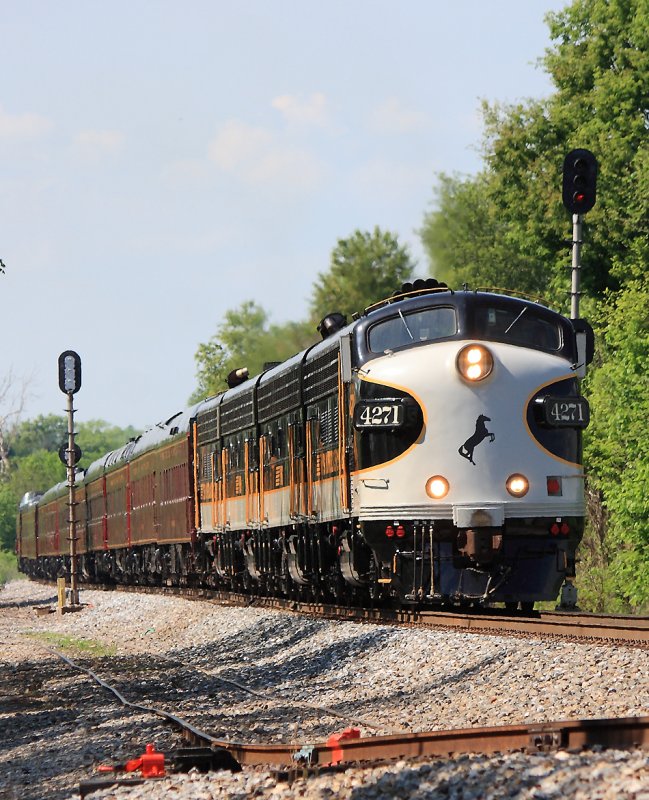The Derby train gets back on the move after a meet at Talmage 