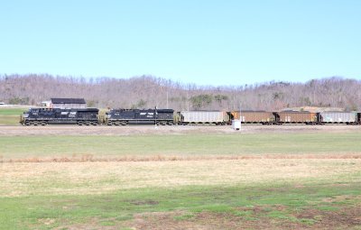 NS 792 at Bowen