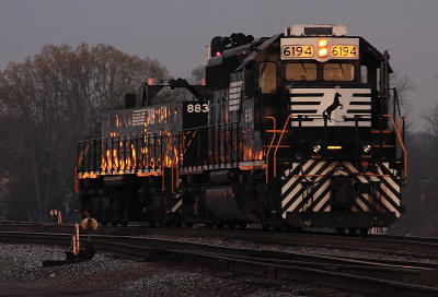 NS 6194 works as night falls 