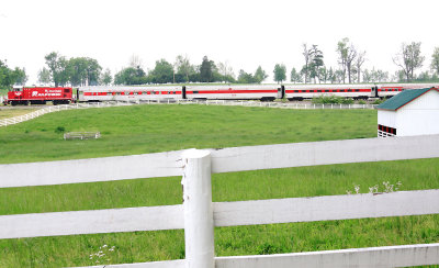 A railpower Genset leads the dinner train East, back to Lexington 