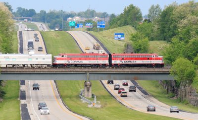 The R.J. Corman Derby train crosses over Interstate 64 near Frankfort 