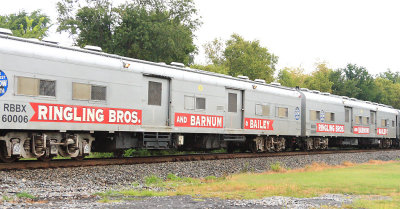 NS 048, the Ringling Brothers Circus train 
