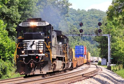 A top hat leads NS 224 up the valley at Southfork 