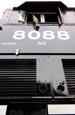 NS ES44AC #8088