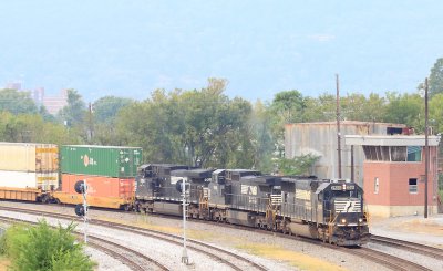 NS 2566 passes CT tower as they enter Debutts Yard 