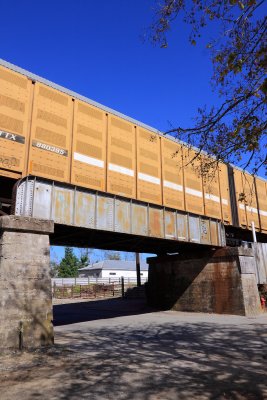 NS 289 crosses the soon to be replaced plate girder span over 3rd street 