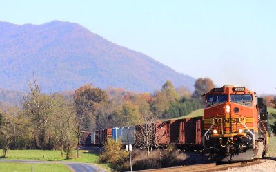 A BNSF punkin leads a NS train Southbound down the valley on the Roanoke District 