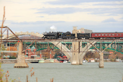SR 630 crosses the TN River at Knoxville