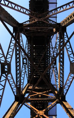 The NS Green River Bridge 