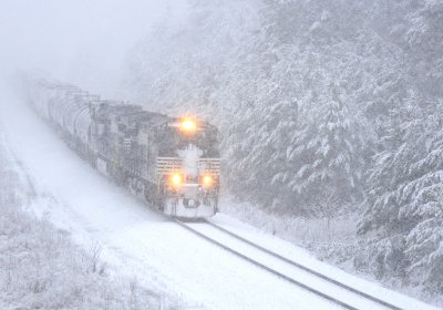NS 168 at Parkers Lake, with a snow angel leading the way 
