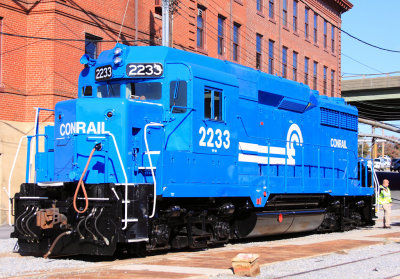 Conrail 2233 (loaned by RMPA) 