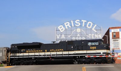 S&A crosses State street in Bristol, and straddles the VA-TN state line 
