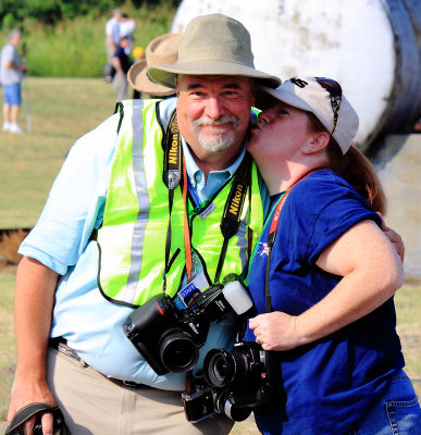 Carmon gives Smeds a smooch at the NS Heritage shindig in NC 