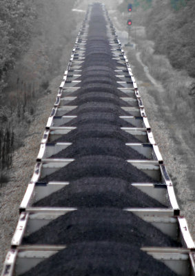 90 cars of Indiana coal that will keep the lights on in Central Kentucky 