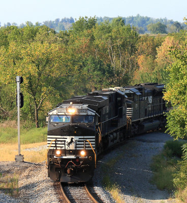 Steel train 60A creeps around the North leg of the wye as they come off the Louisville District 