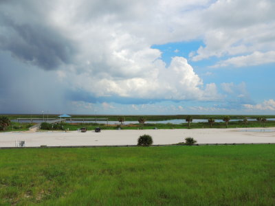 Lake Okeechobee scenic trail