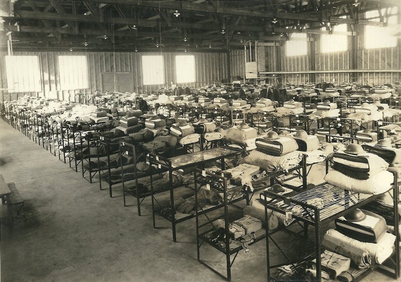 Canadian Army_barracks_1942-1946.jpg