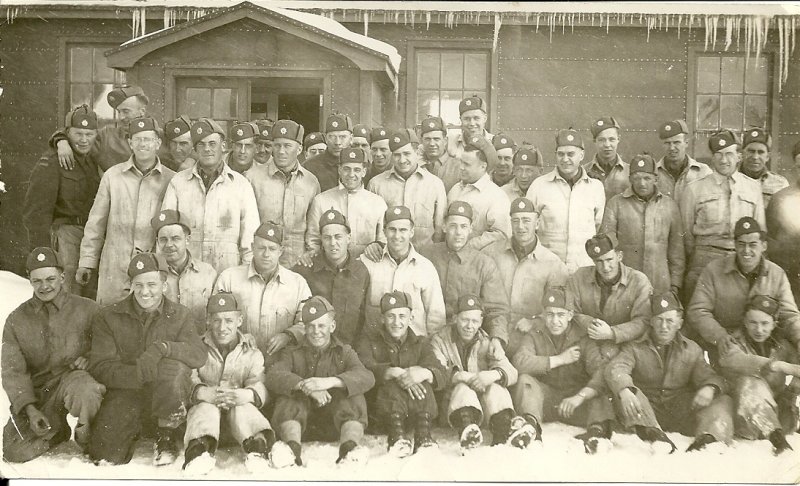 Canadian Army_Group picture_1942-1946.jpg