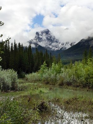 The Three Sisters, Alberta