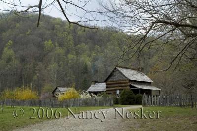 Tennessee side to North Carolina side