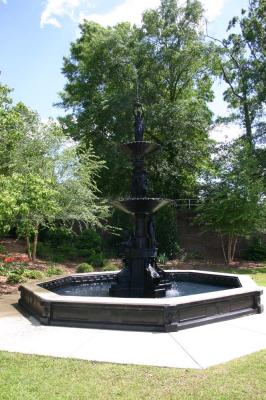 Anderson County Museum - fountain.jpg