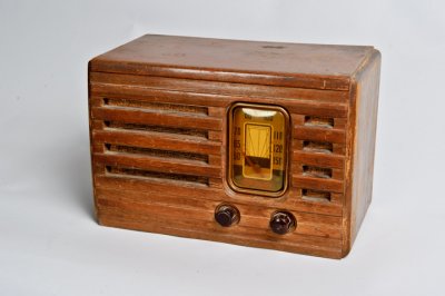 Radio a lampe _ RCA Victor Modle Mascot _ 1942