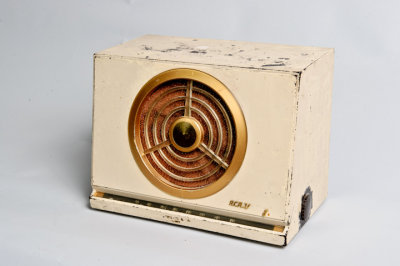 Radio a lampe _ RCA Victor Modle X600 _ 1949