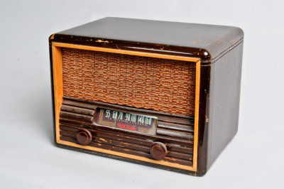 Radio a lampe _ RCA Victor Modle _ BT-40 _ 1946
