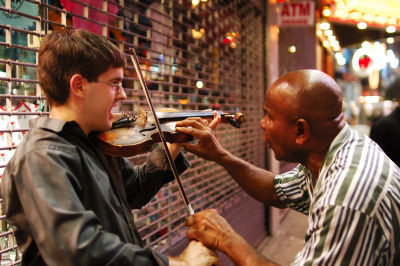 D70_6328NYCViolin.jpg