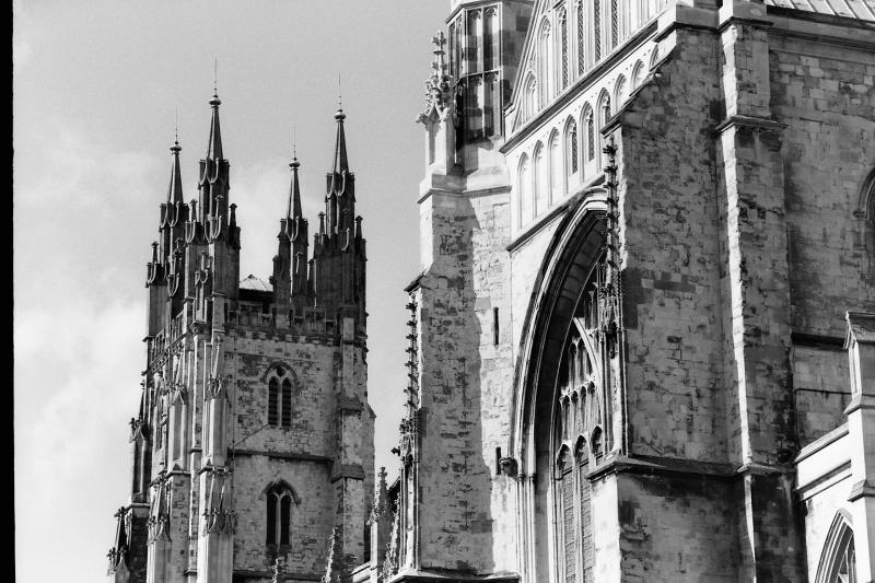 Canterbury Cathedral.jpg