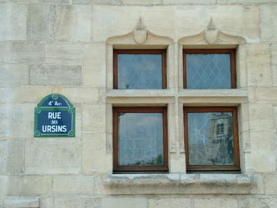 Rue Des Ursins.JPG