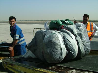 0839 7th May 06 Kabul Baggage.JPG