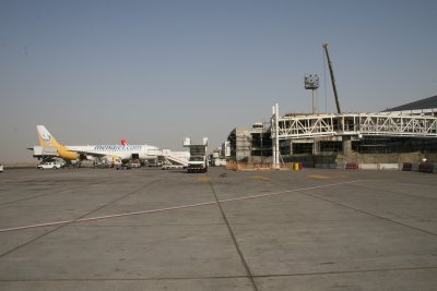 1652 17th July Apron Sharjah Airport.JPG