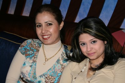 2039 2nd July 06 Customer Service Team Night out in Sharjah.JPG