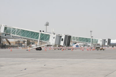 1131 15th August 06 New Airbridges Sharjah Airport.JPG