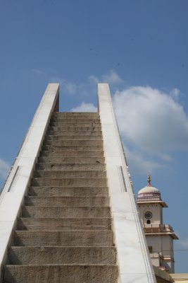 Steps to nowhere City Observatory Jaipur.JPG