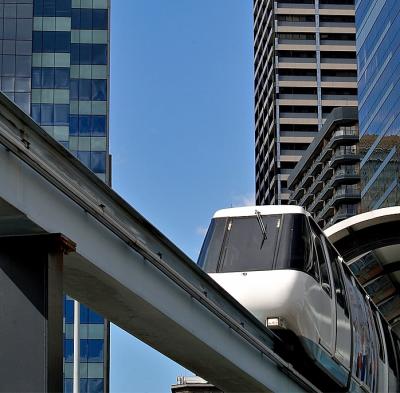 Monorail1.jpg