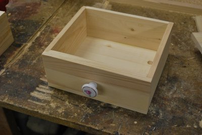 12-Tiny_drawer.JPG