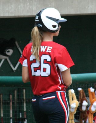 Lowe 692.jpg